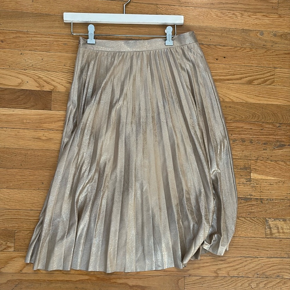 Anthropologie Maeve skirt metallic shine Size Small like new! midi length